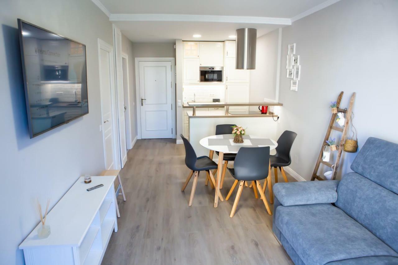 Beachfront Apartment In Fuengirola New エクステリア 写真