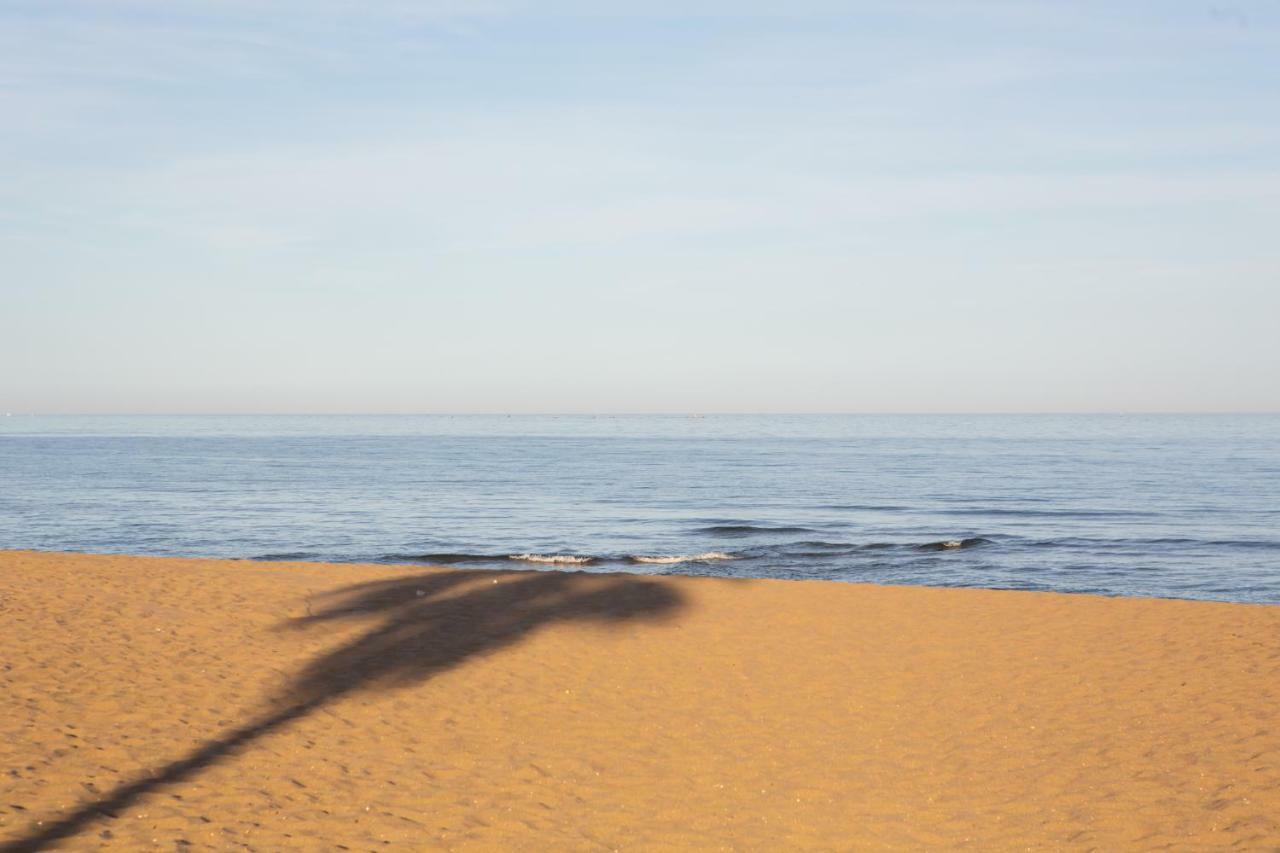 Beachfront Apartment In Fuengirola New エクステリア 写真