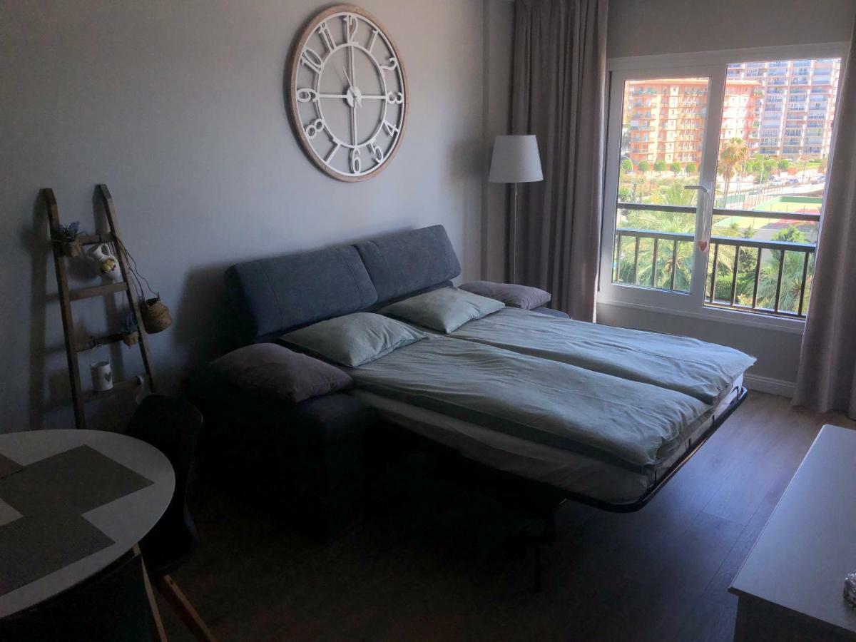 Beachfront Apartment In Fuengirola New エクステリア 写真